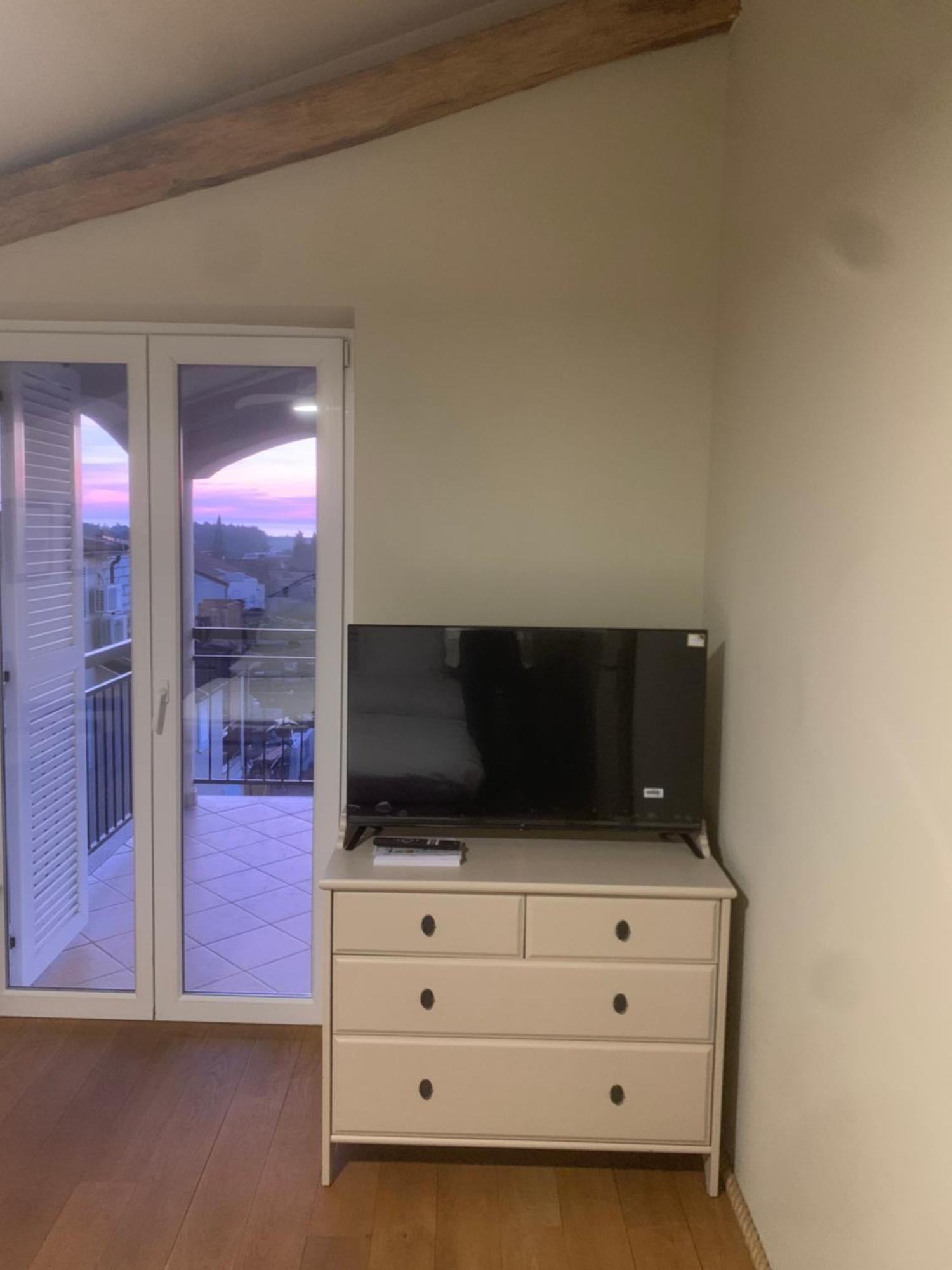 Dachgeschoss-Apartment "Andemi" In Istrien Novigrad Istria Dış mekan fotoğraf